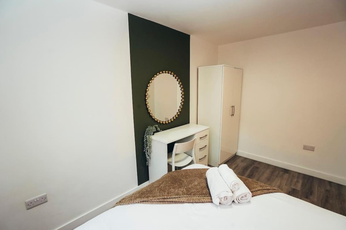 1Br City Centre Apt, Self Check In, Wifi, By Derbnb Sheffield Exterior photo